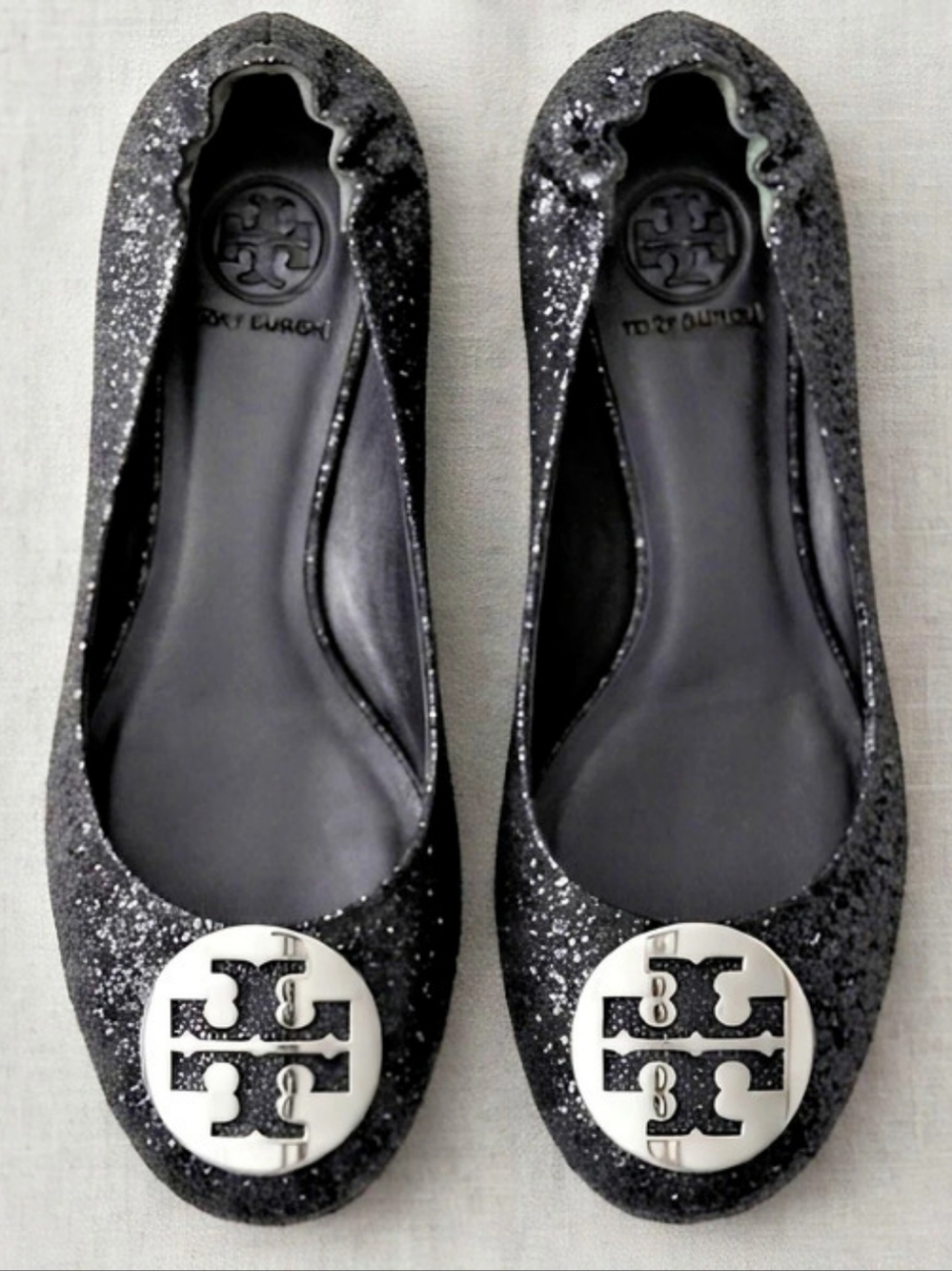 Gorgeous authentic Tory Burch black glitter Leather Travel Ballet flats! 7